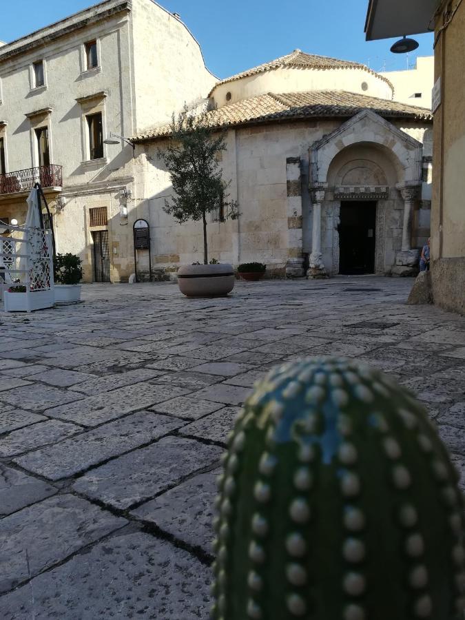 Metro Casa Vacanze Brindisi Exterior photo